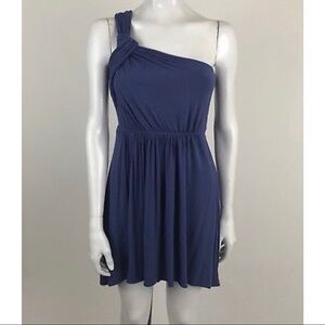BCBGeneration Size 2 Purple One Shoulder Dress